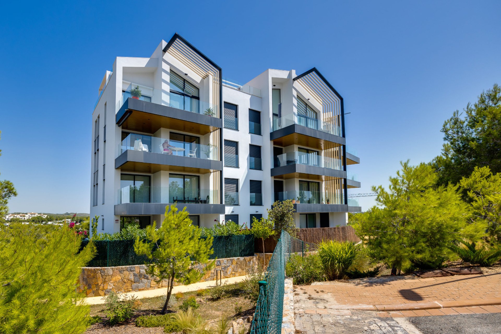 Resale - Apartment -
Campoamor - Las Colinas Golf and Country Club
