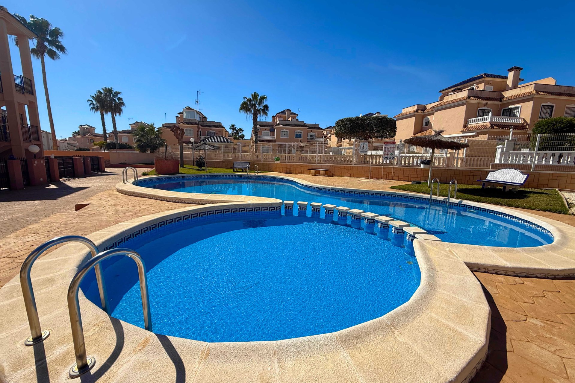 Resale - Apartment -
La Zenia