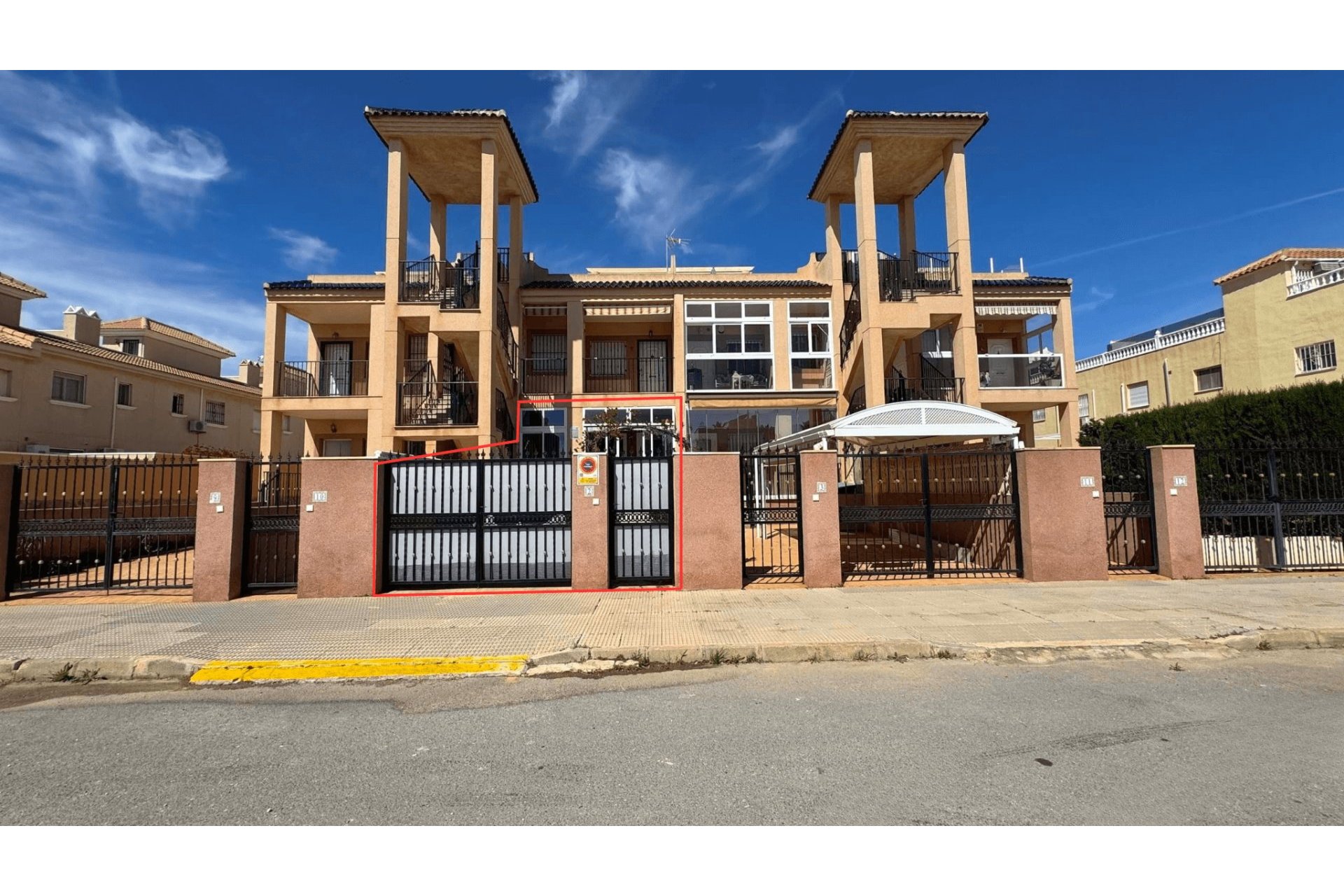 Resale - Apartment -
La Zenia