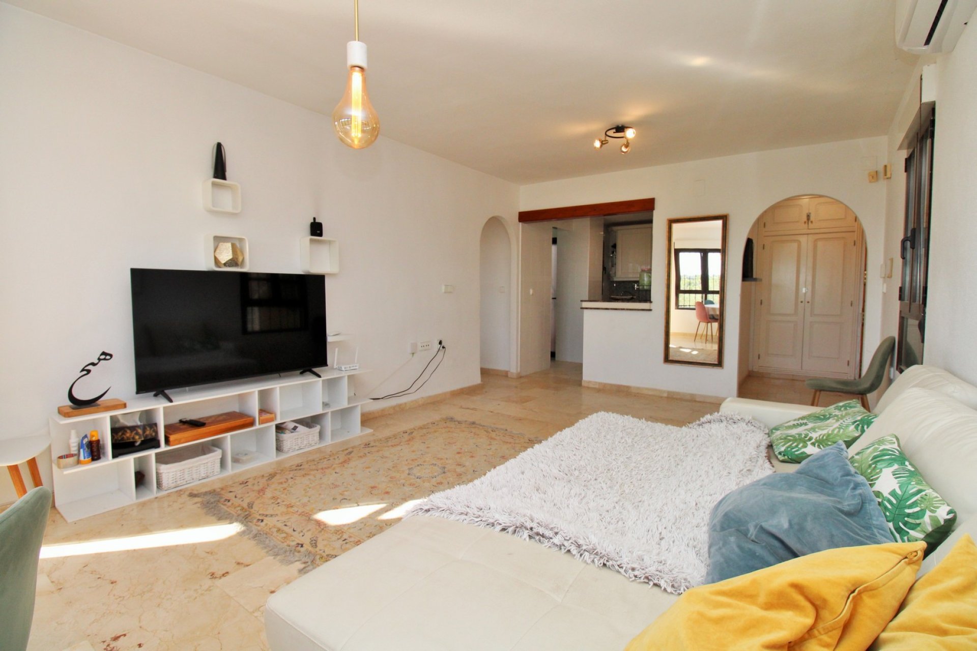 Resale - Apartment -
Las Ramblas