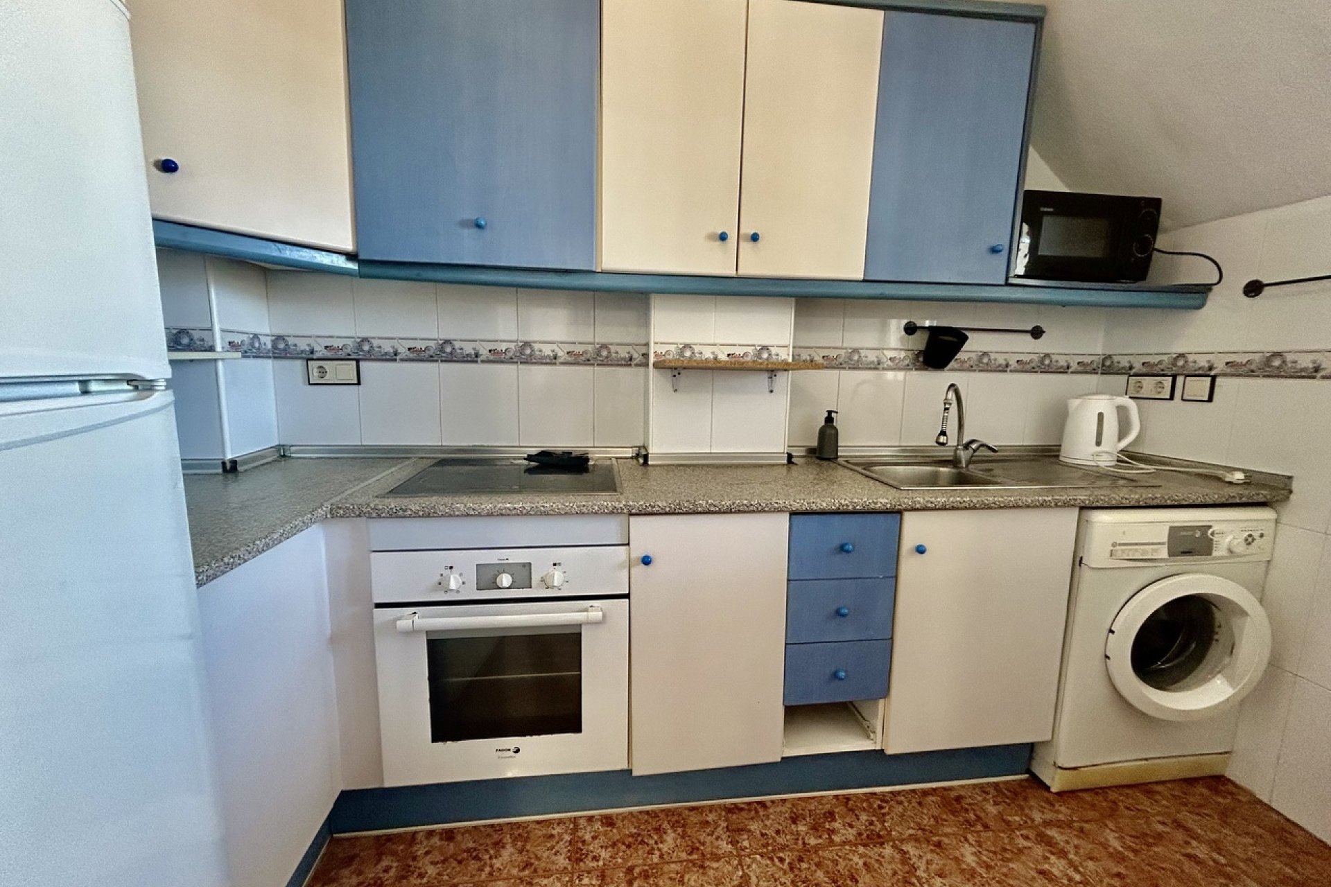 Resale - Apartment -
Los Altos - Dream Hills