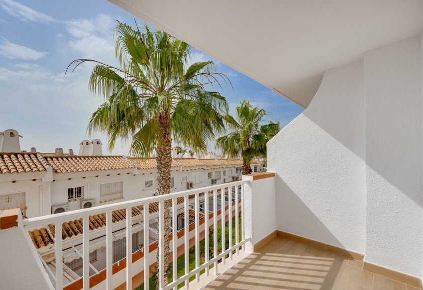 Resale - Apartment -
Orihuela Costa - Dehesa de campoamor