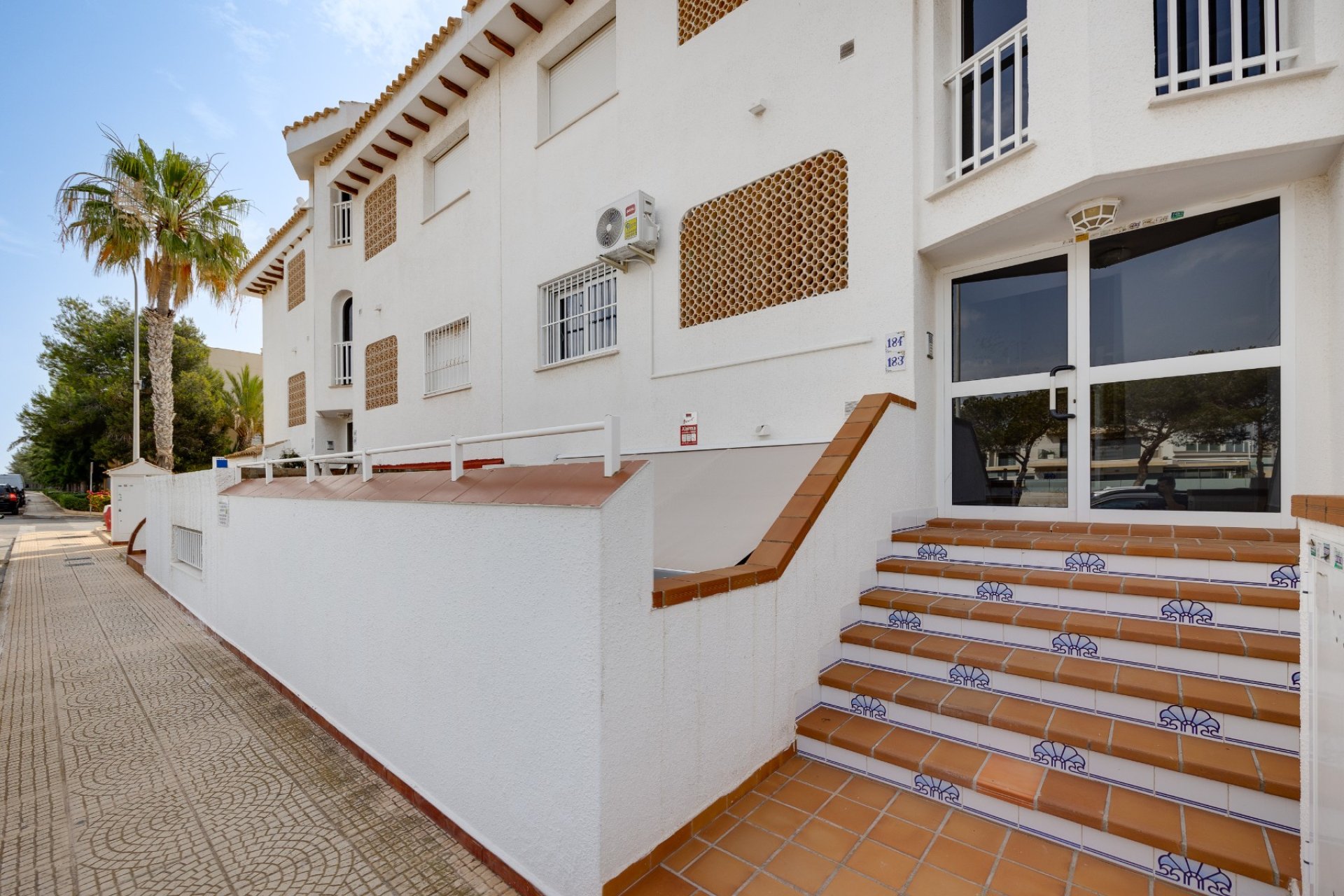 Resale - Apartment -
Orihuela Costa - Dehesa de campoamor