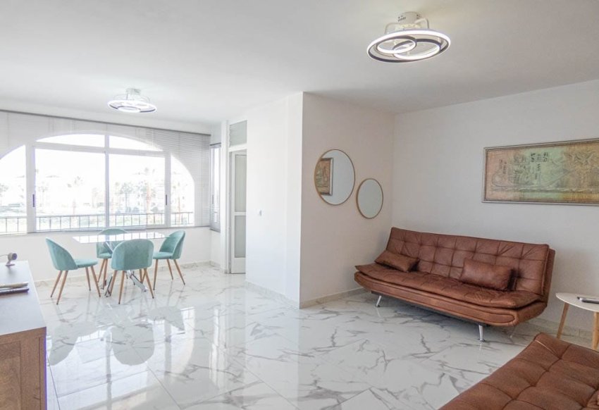 Resale - Apartment -
Orihuela Costa - Villamartín