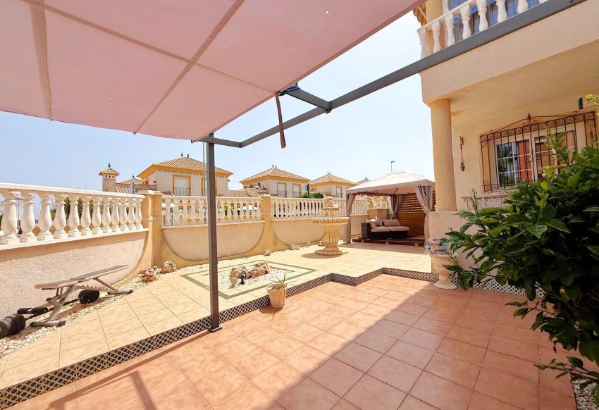 Resale - Apartment -
Orihuela Costa - Villamartín