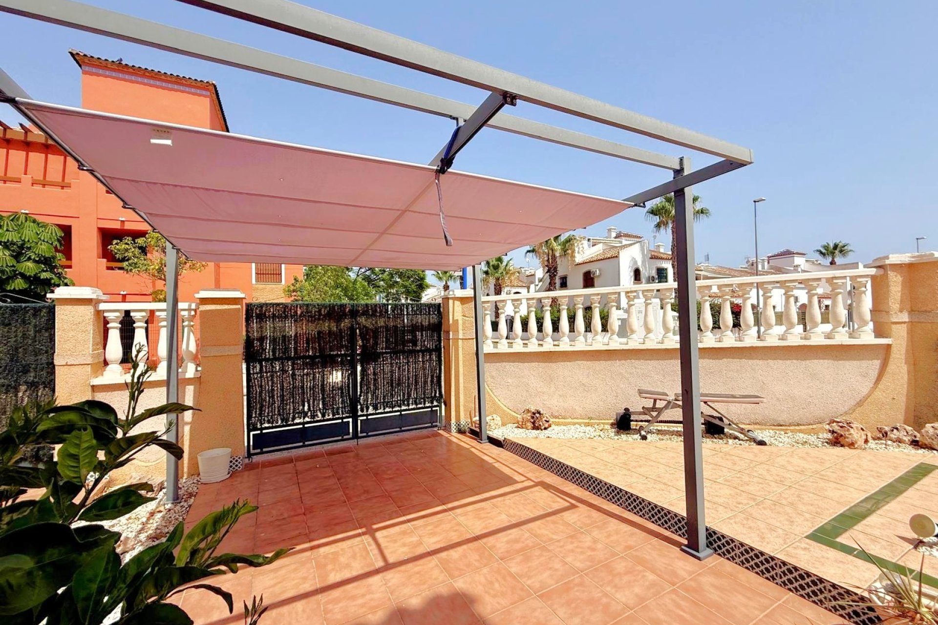 Resale - Apartment -
Orihuela Costa - Villamartín