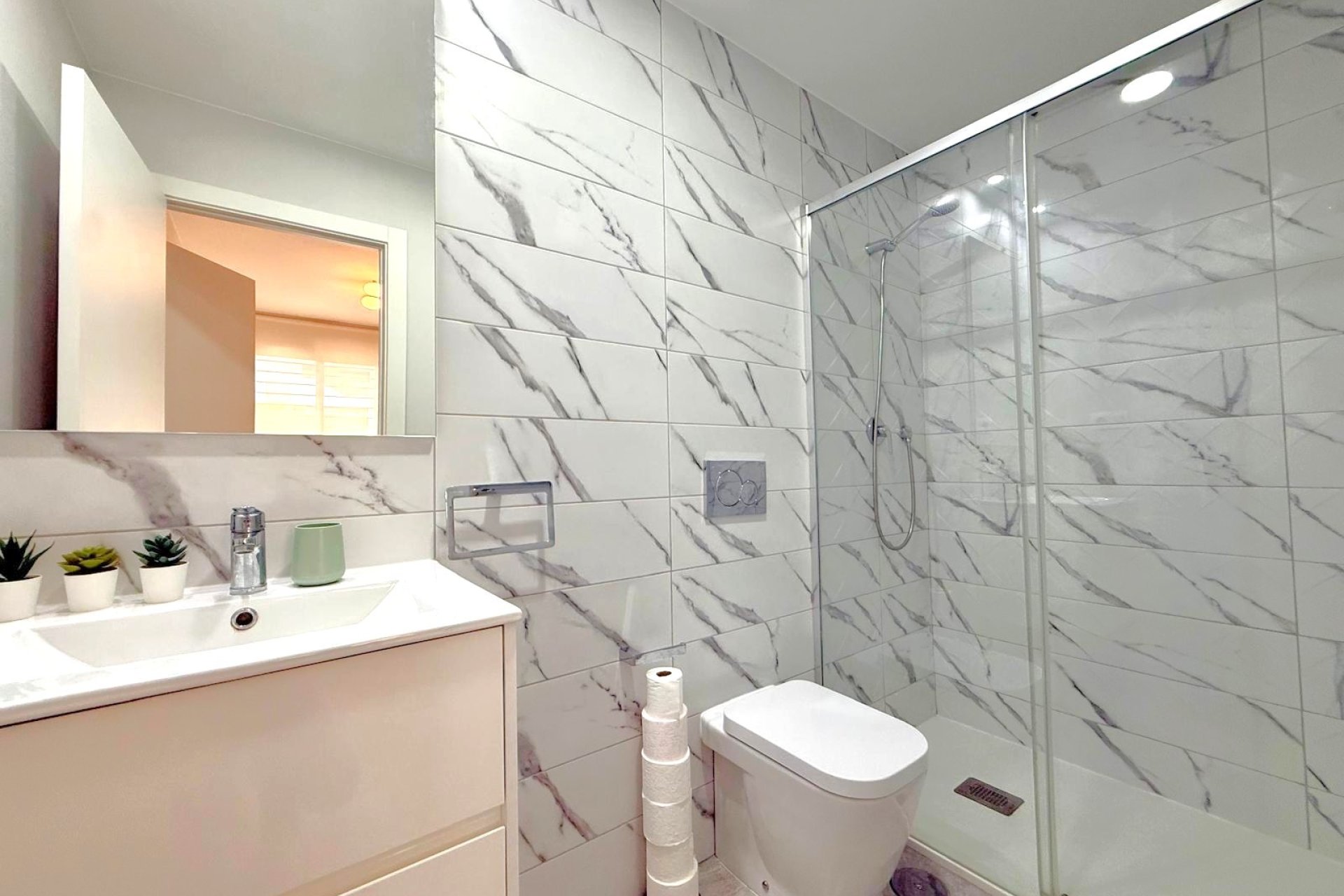 Resale - Apartment -
Orihuela Costa - Villamartín