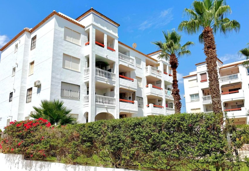 Resale - Apartment -
Orihuela Costa - Villamartín