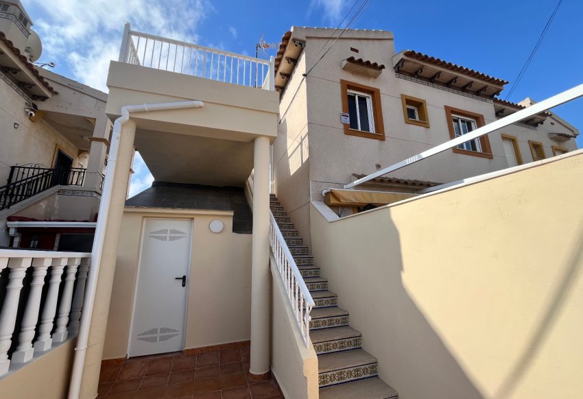 Resale - Apartment -
Playa Flamenca - Res. San Antonio