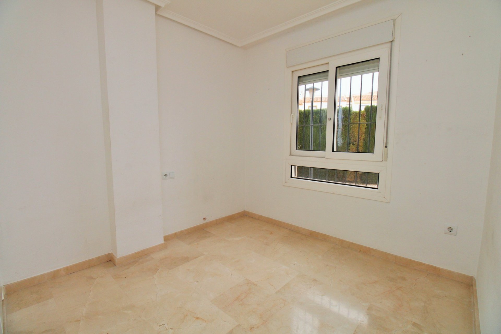 Resale - Apartment -
Playa Flamenca