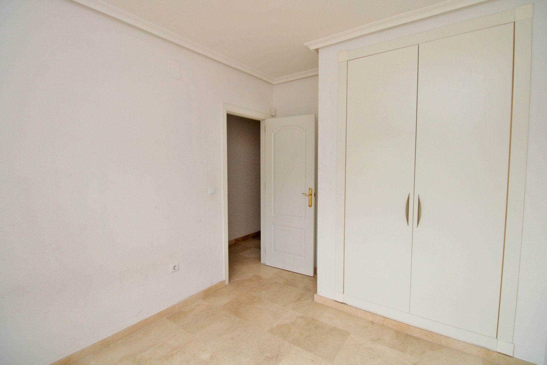 Resale - Apartment -
Playa Flamenca