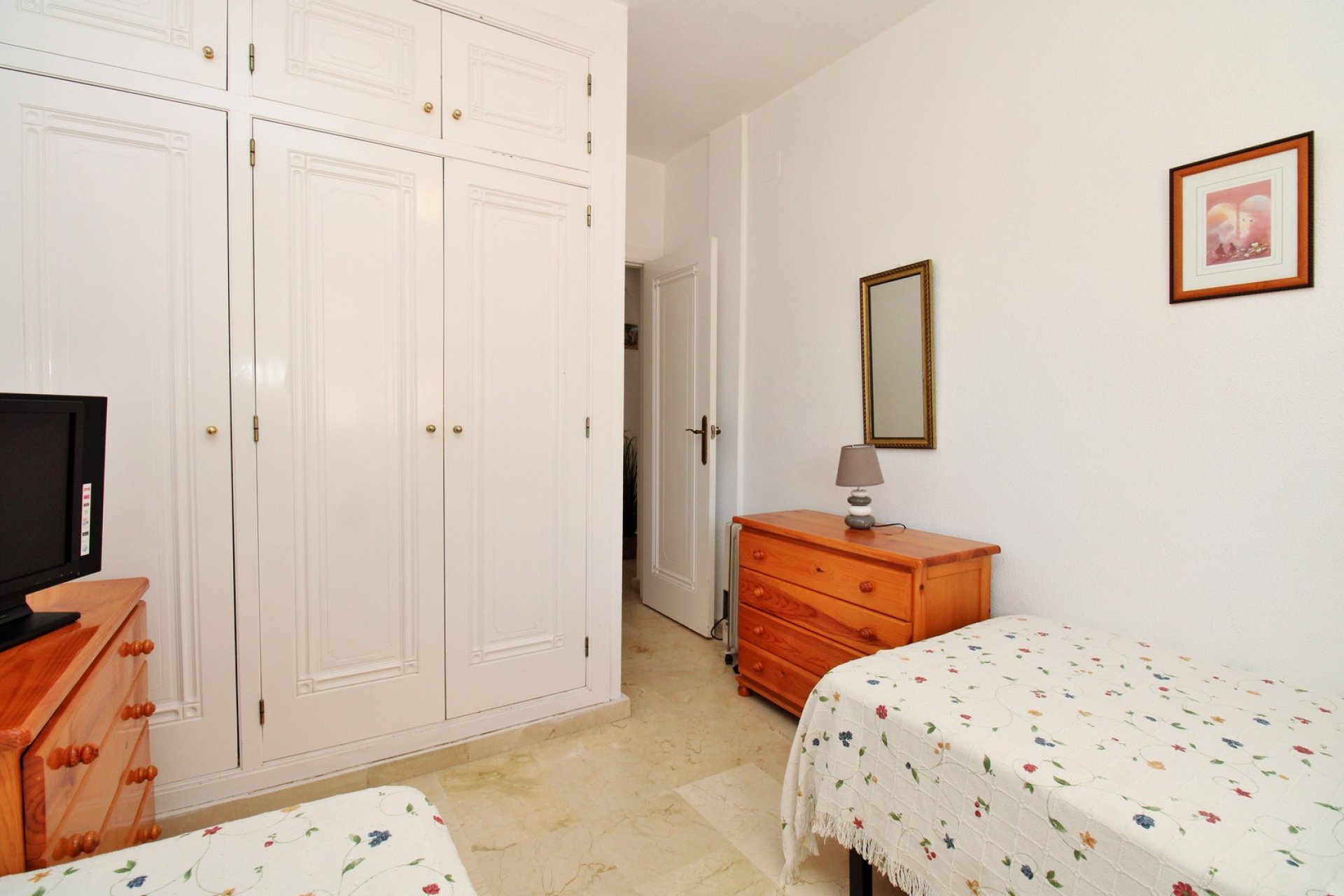 Resale - Apartment -
Playa Flamenca