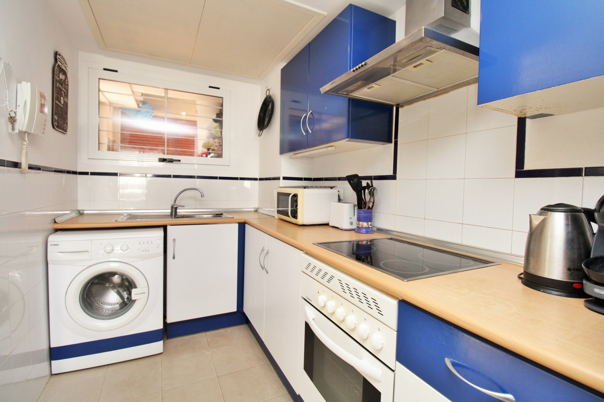 Resale - Apartment -
Playa Flamenca