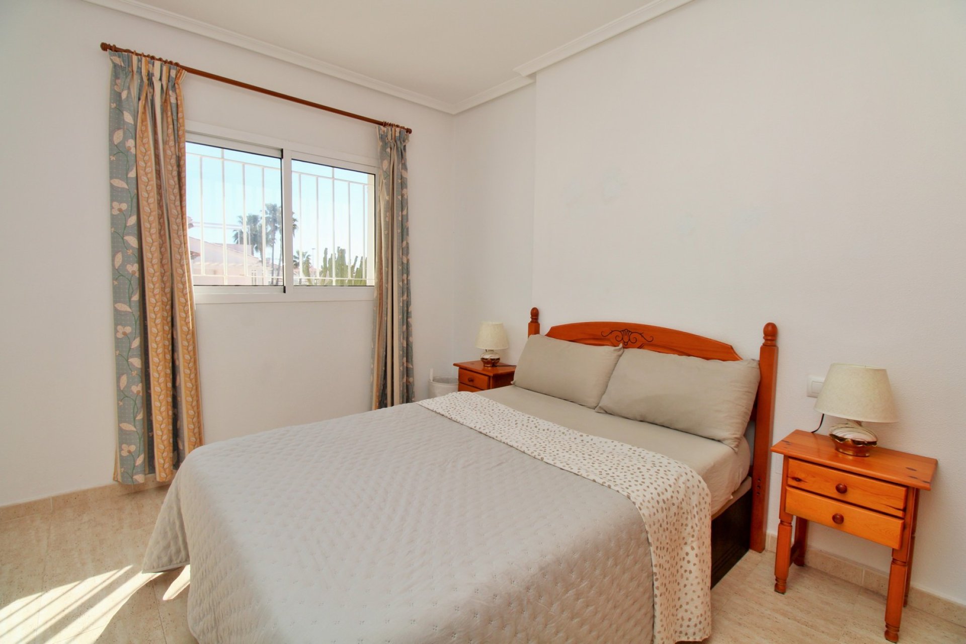 Resale - Apartment -
Playa Flamenca