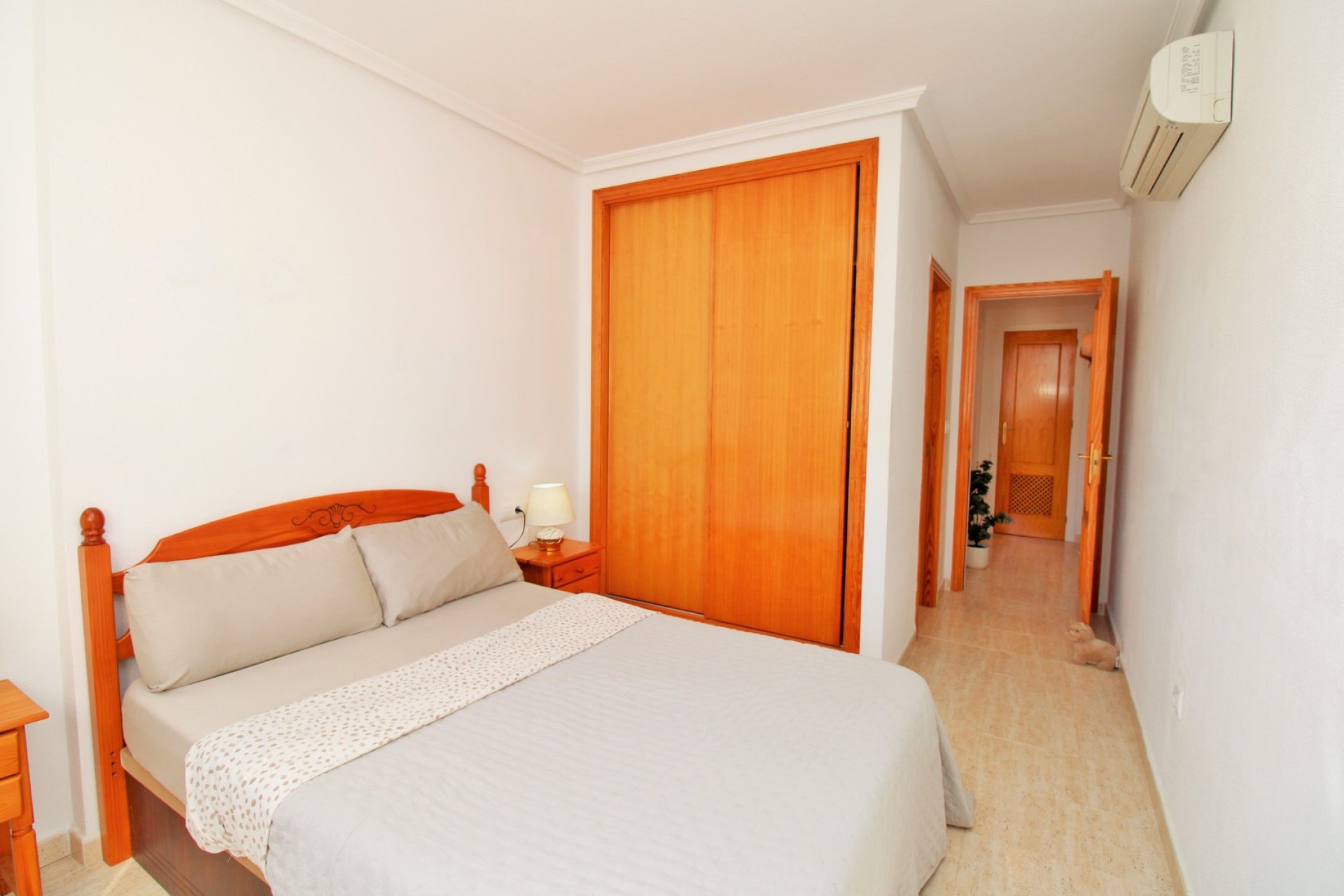Resale - Apartment -
Playa Flamenca