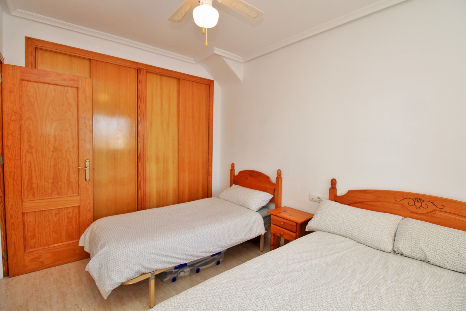 Resale - Apartment -
Playa Flamenca