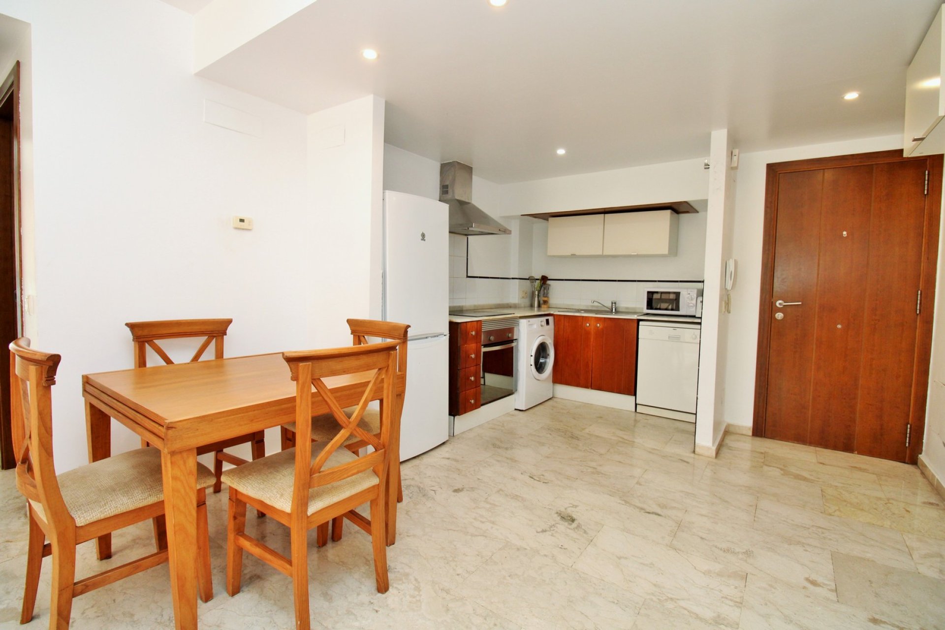 Resale - Apartment -
Punta Prima