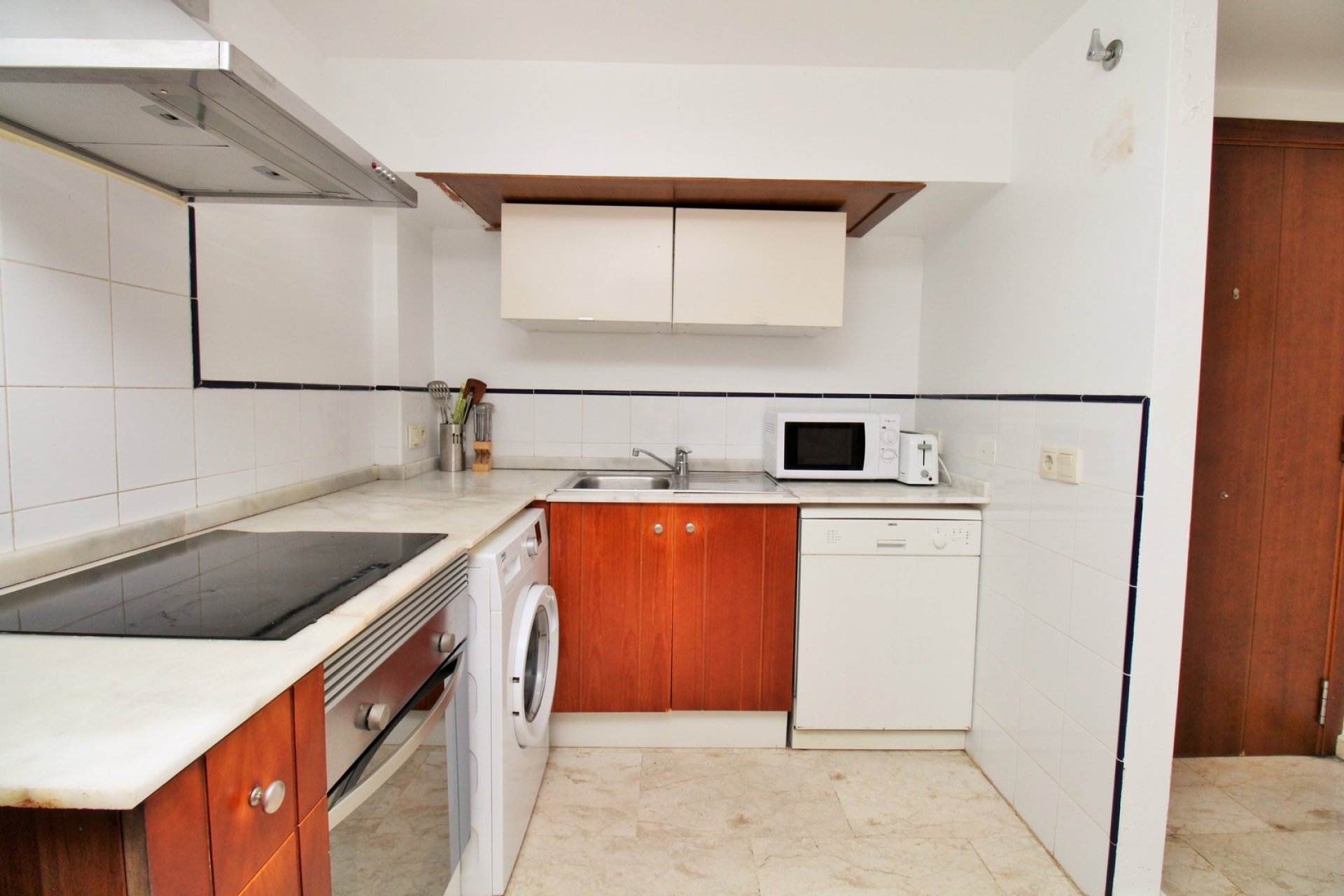 Resale - Apartment -
Punta Prima