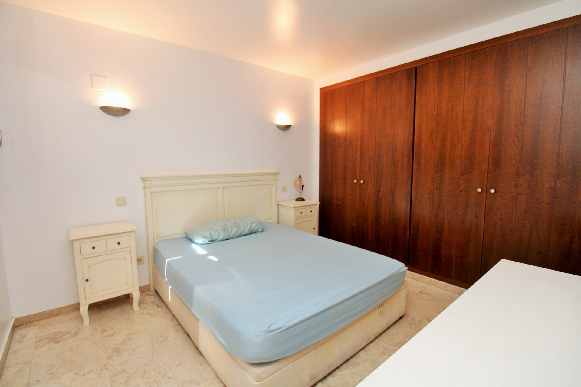 Resale - Apartment -
Punta Prima