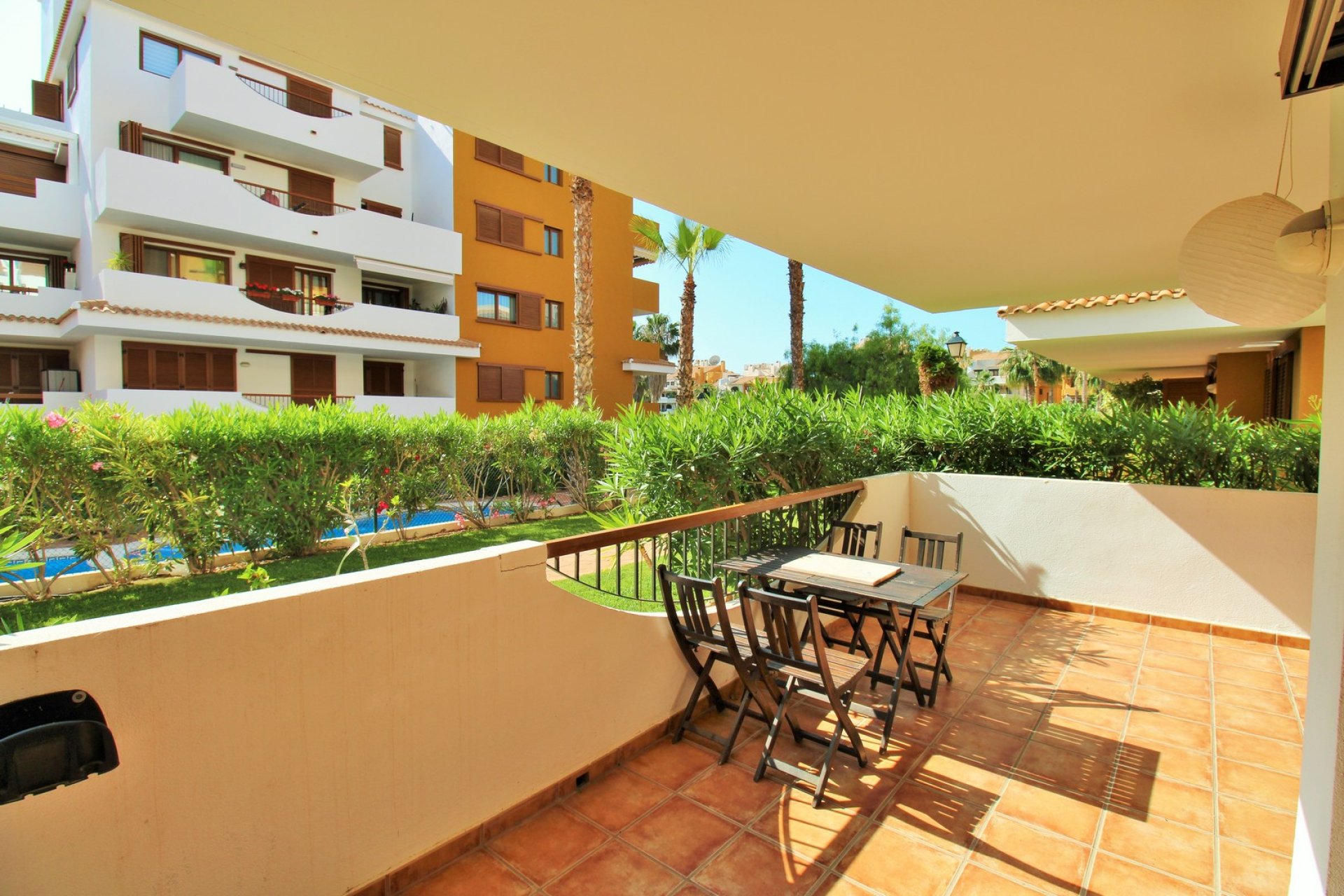 Resale - Apartment -
Punta Prima