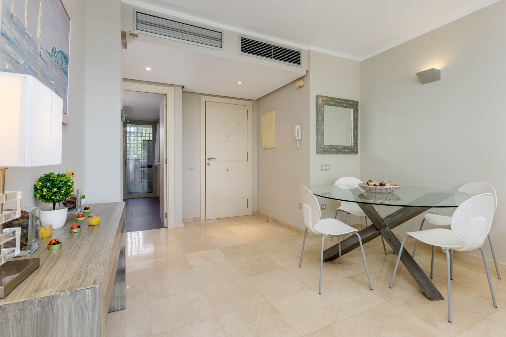Resale - Apartment -
San Miguel de Salinas