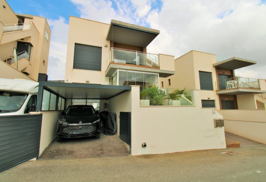 Resale - Apartment -
San Miguel de Salinas