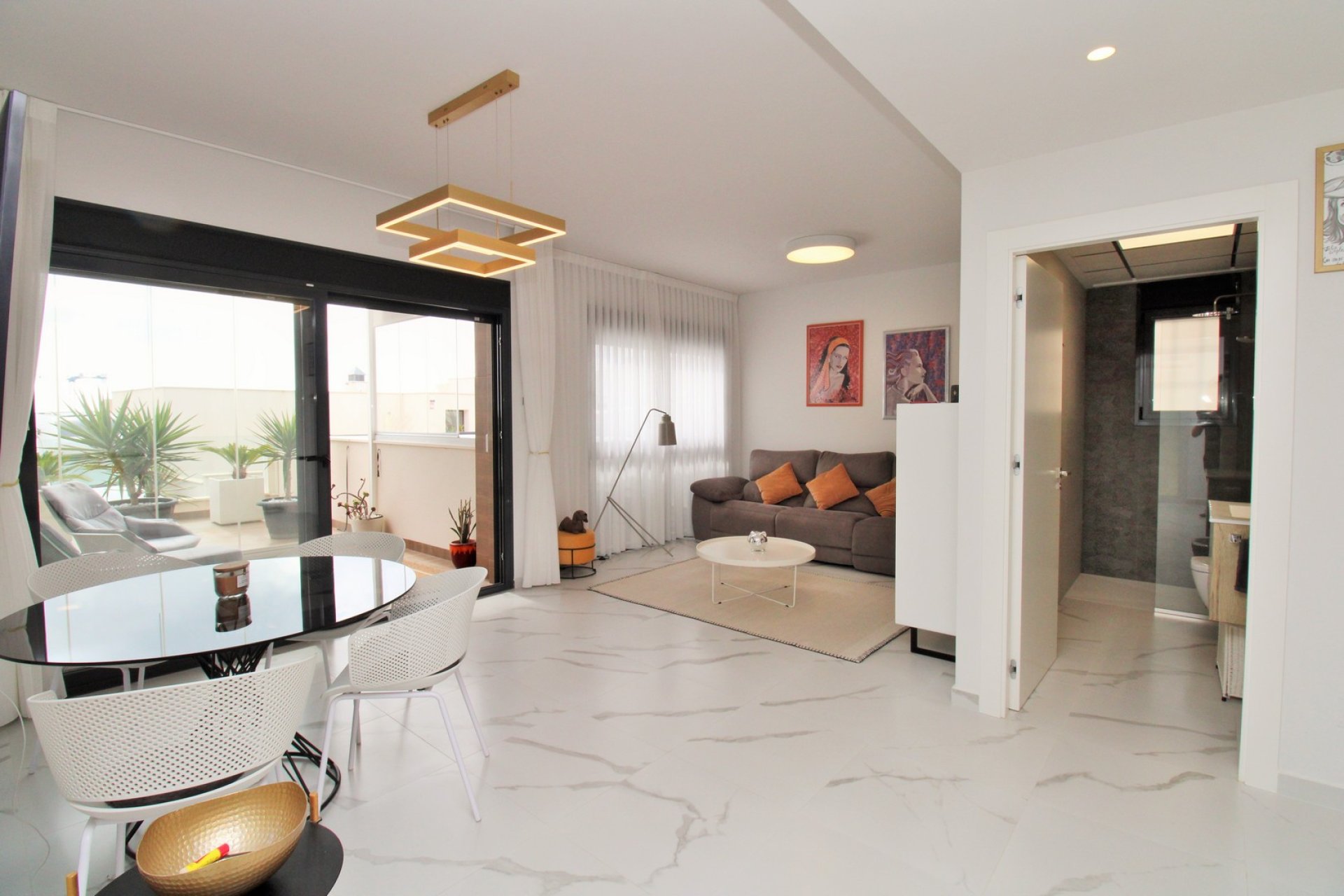 Resale - Apartment -
San Miguel de Salinas