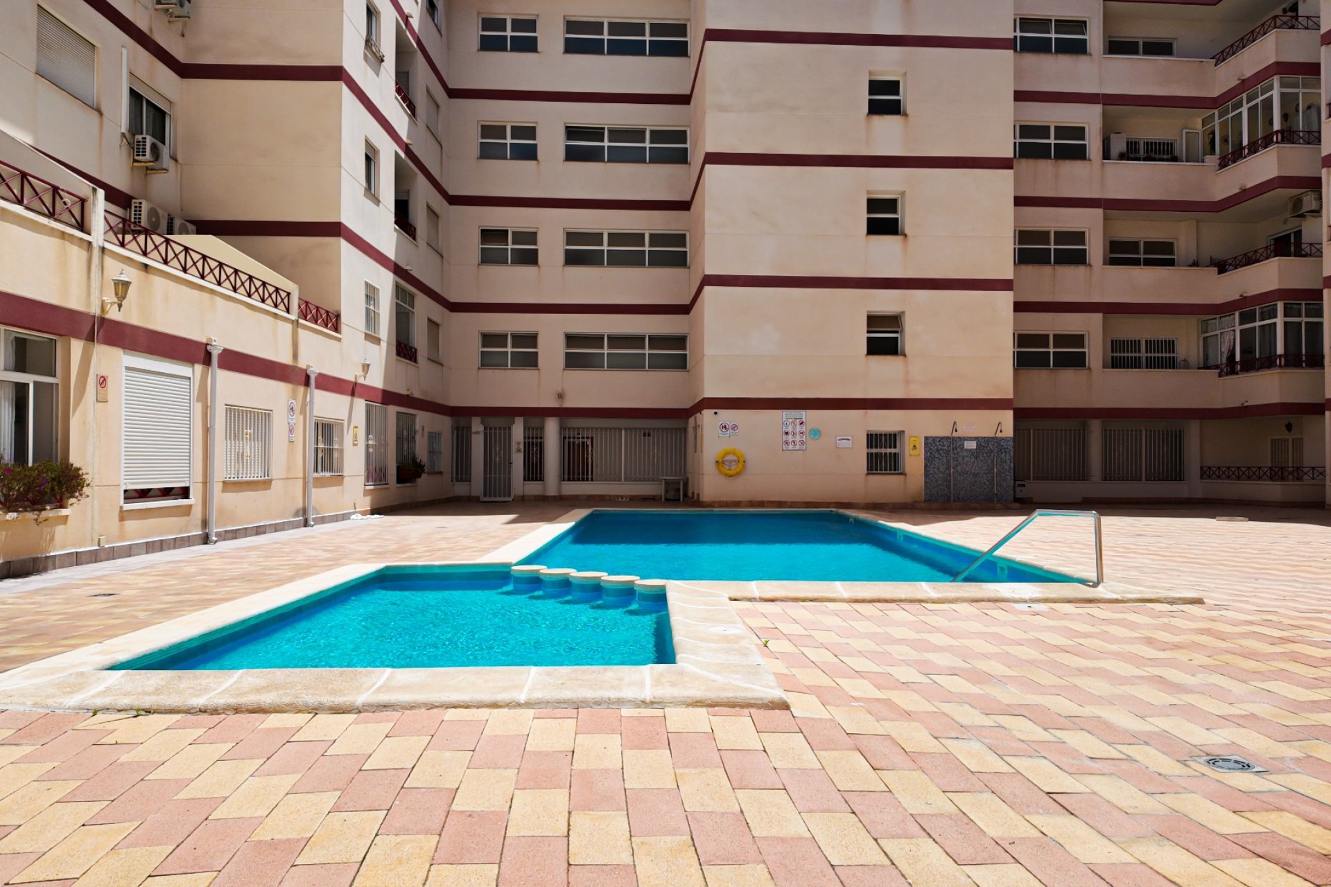 Resale - Apartment -
Torrevieja - Parque las naciones