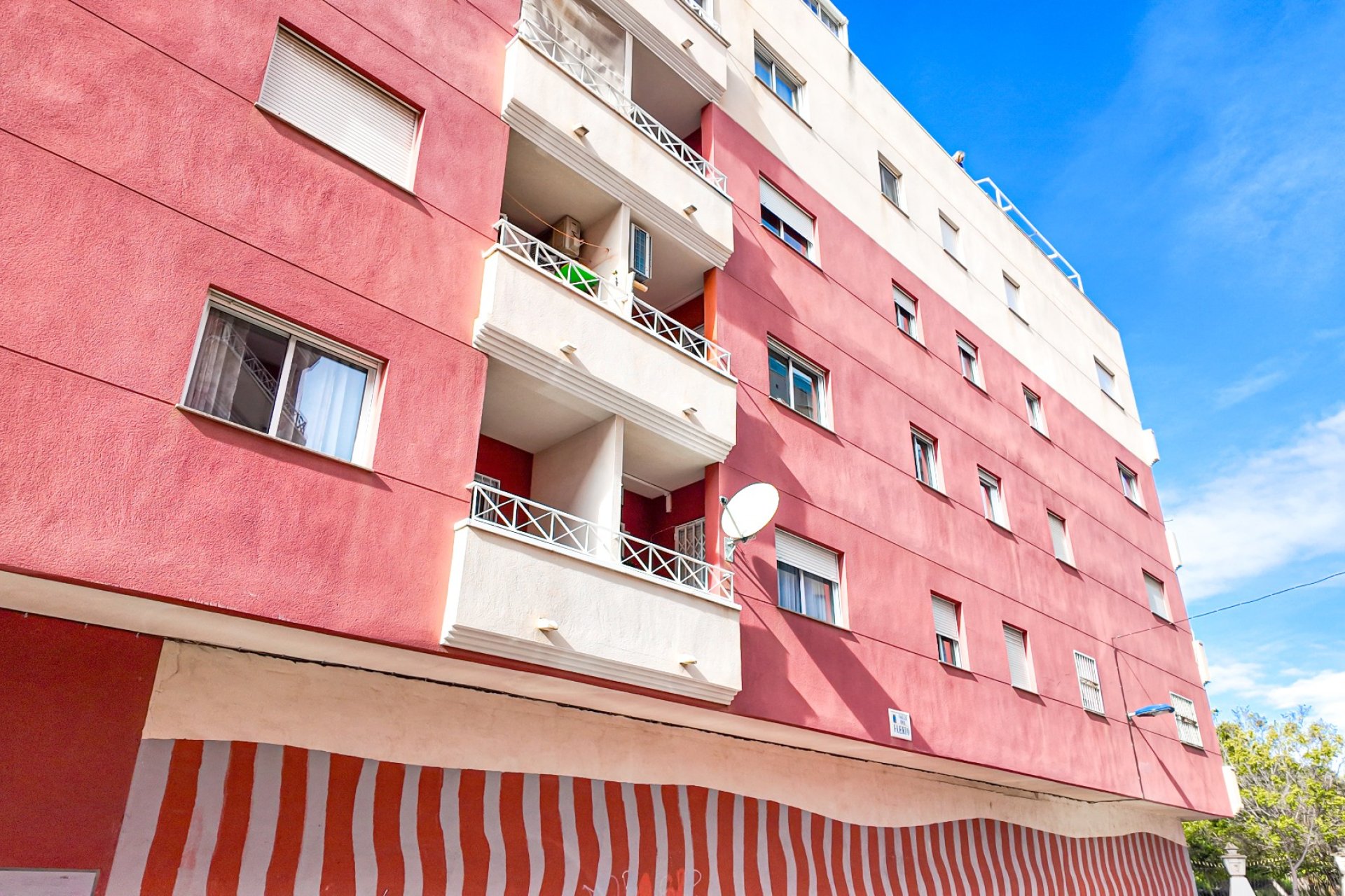 Resale - Apartment -
Torrevieja - Parque las naciones
