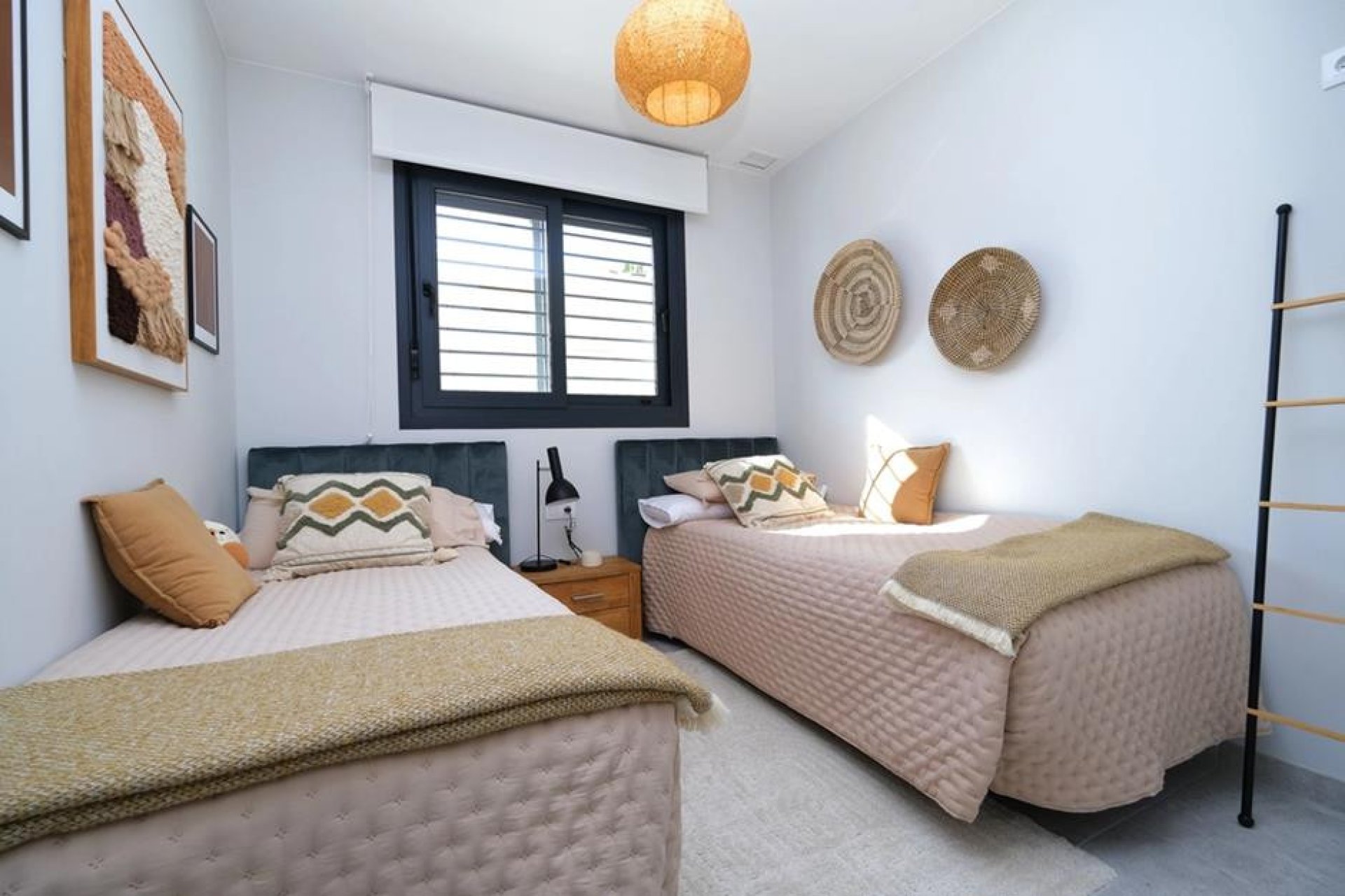 Resale - Apartment -
Villamartín - Las Filipinas