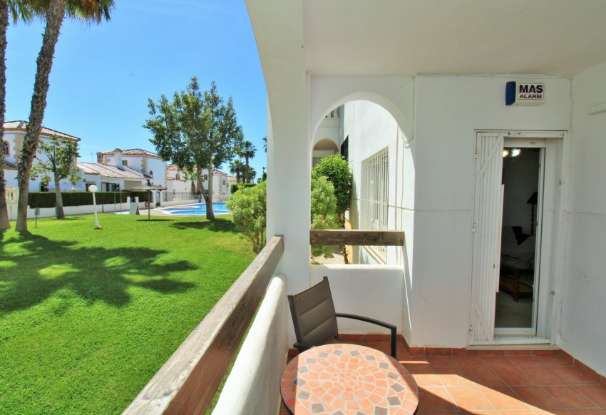 Resale - Apartment -
Villamartín - Las Violetas