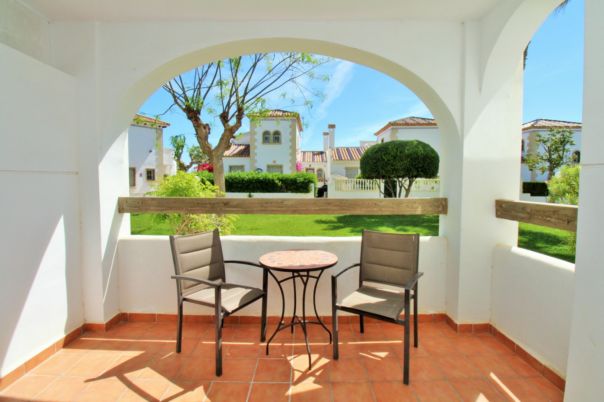 Resale - Apartment -
Villamartín - Las Violetas