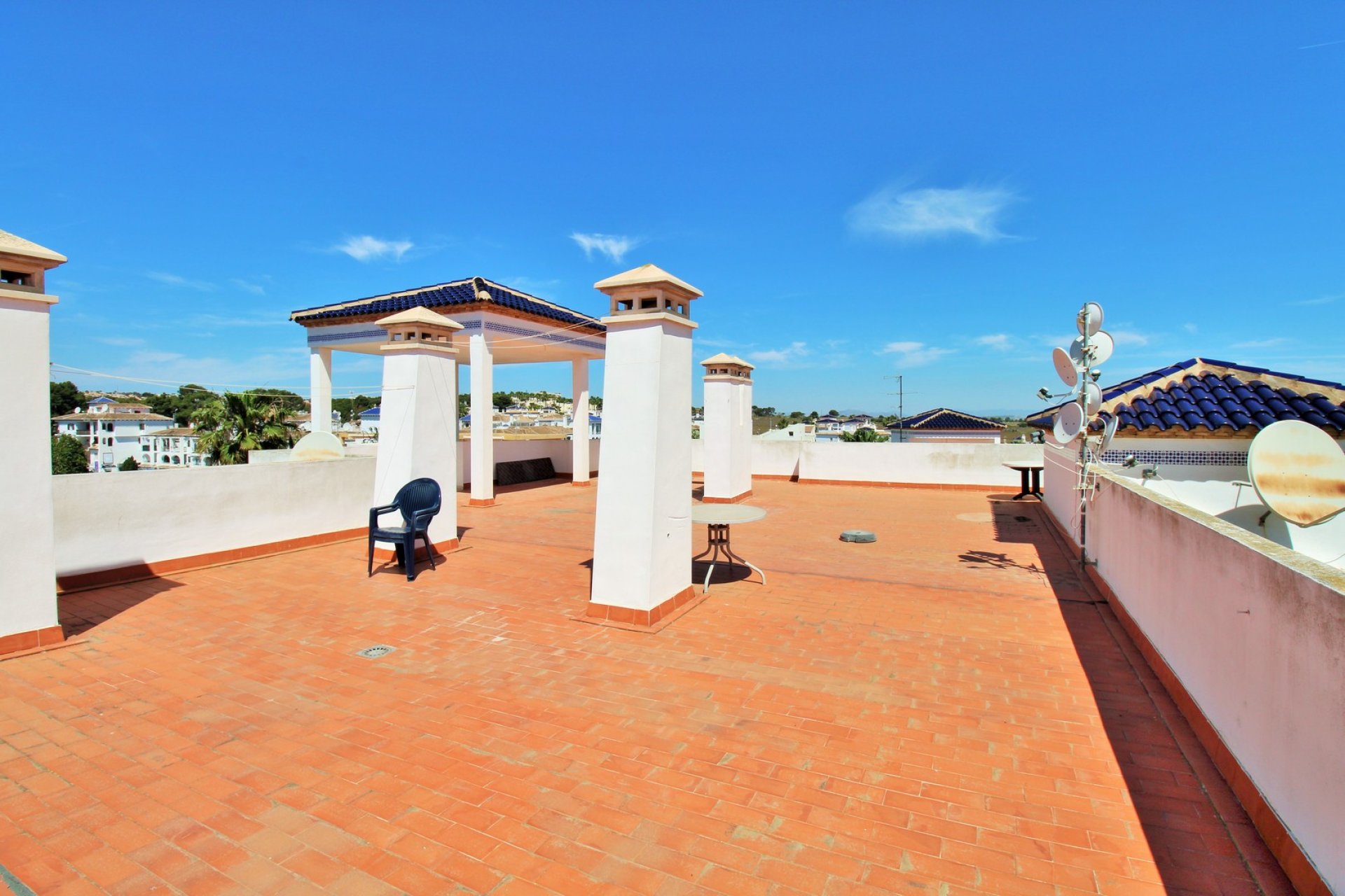 Resale - Apartment -
Villamartín - Las Violetas