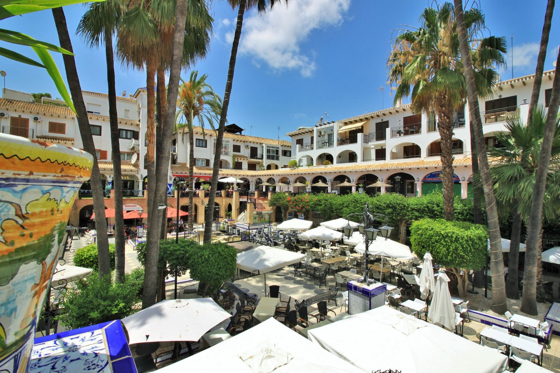 Resale - Apartment -
Villamartín - Las Violetas