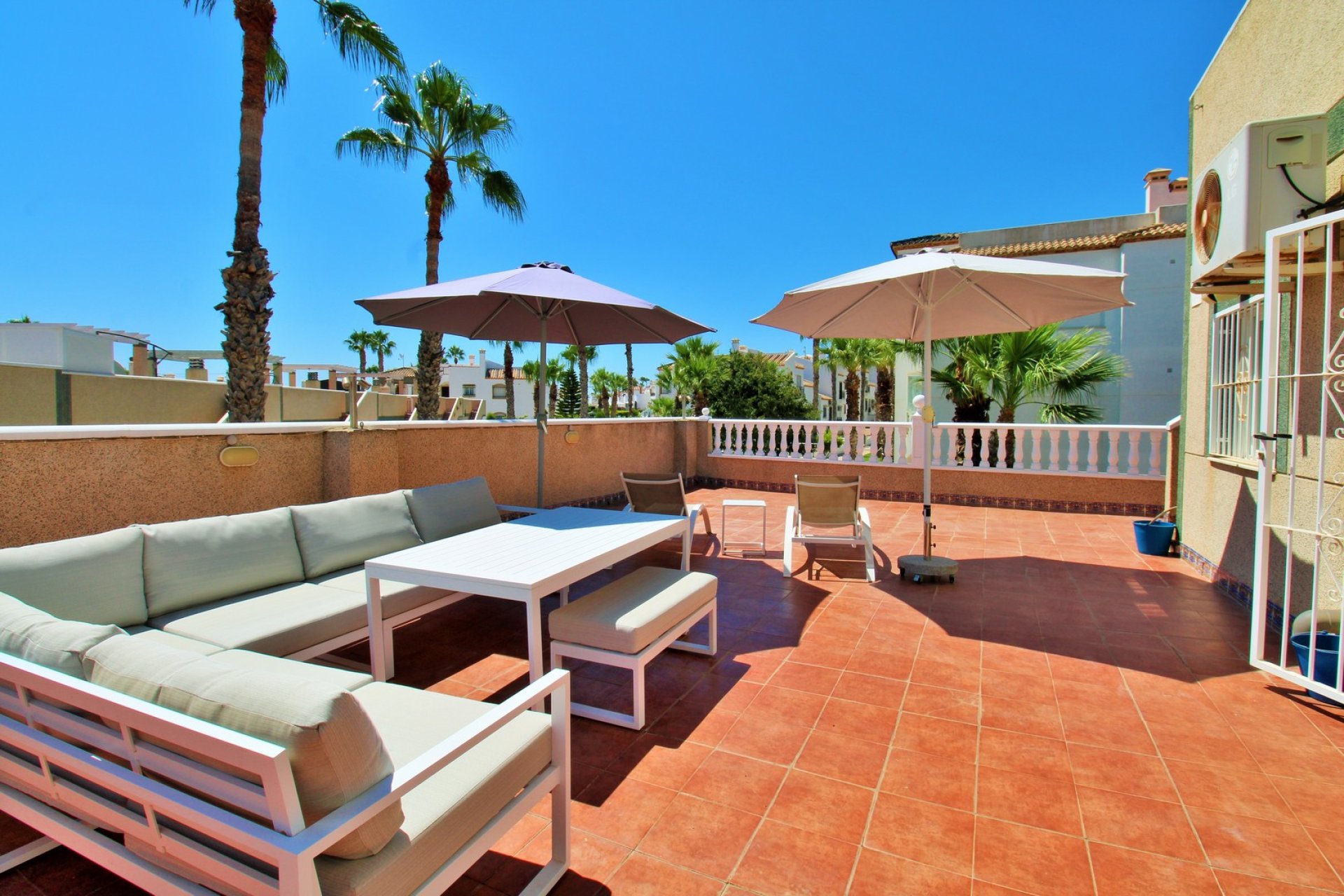 Resale - Apartment -
Villamartín - Las Violetas