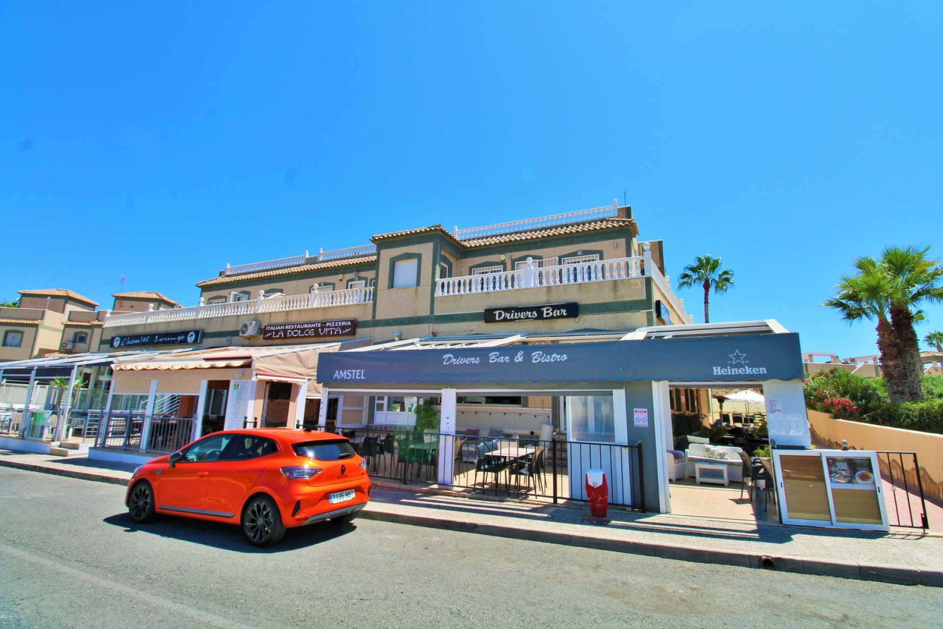 Resale - Apartment -
Villamartín - Las Violetas