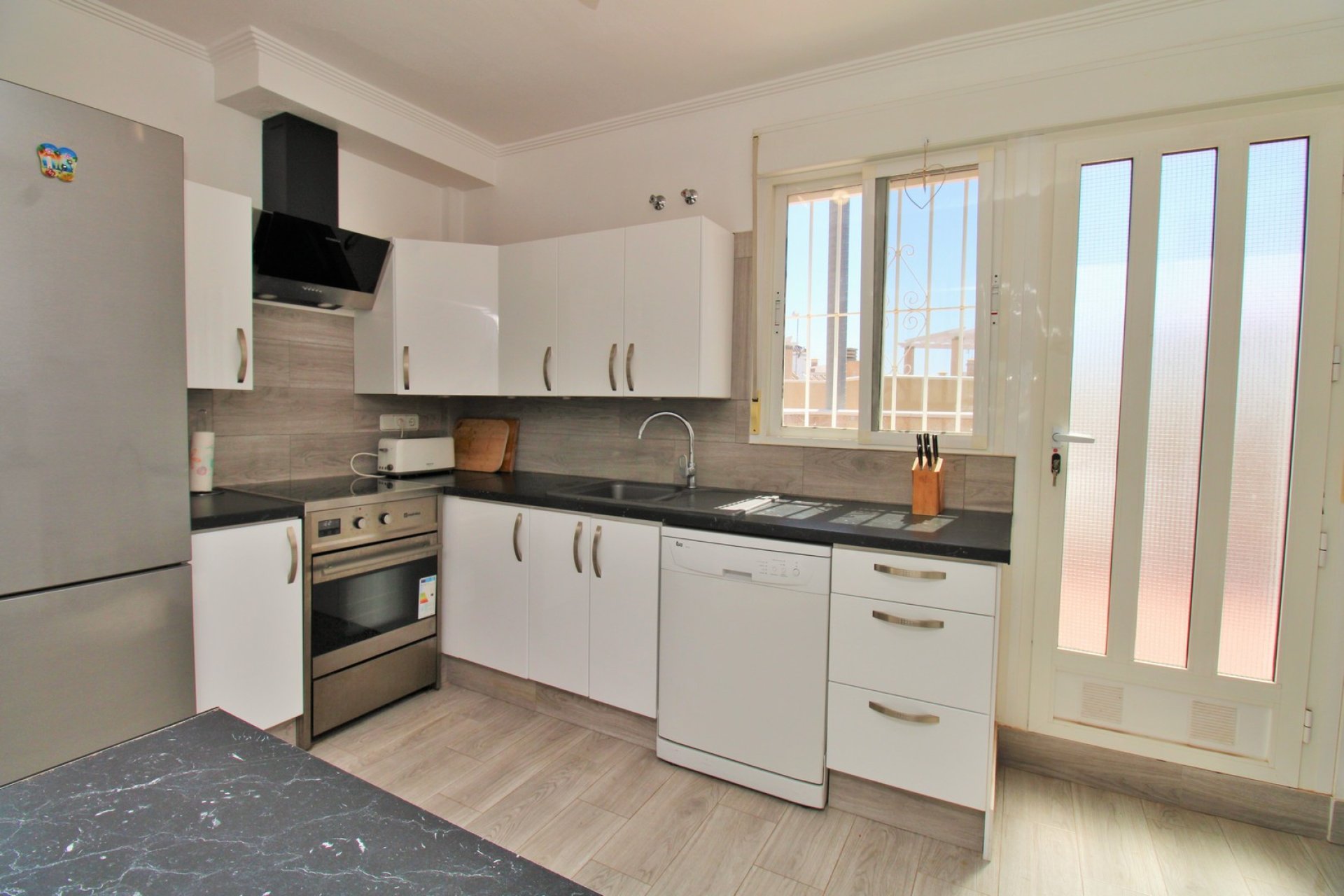 Resale - Apartment -
Villamartín - Las Violetas