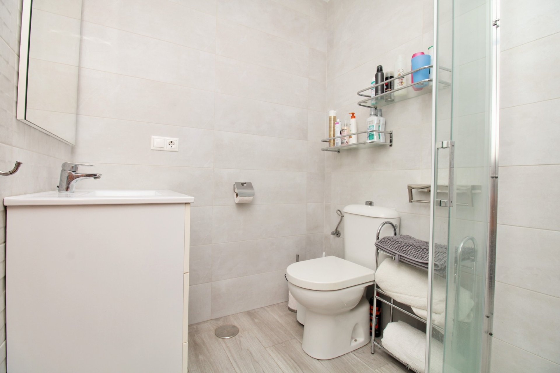 Resale - Apartment -
Villamartín - Las Violetas