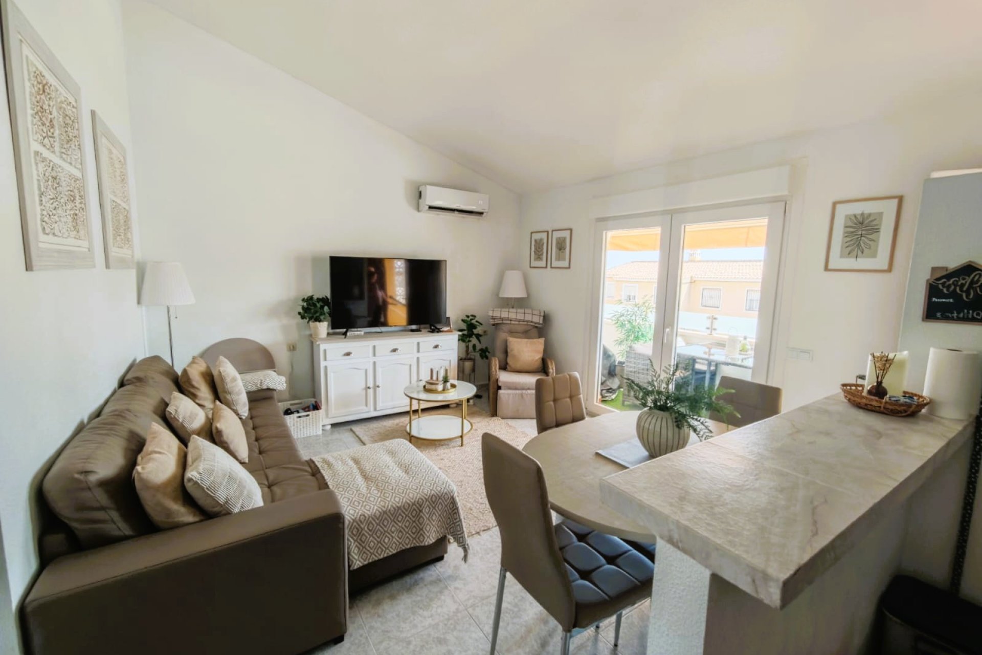 Resale - Apartment -
Villamartín - Lomas Golf