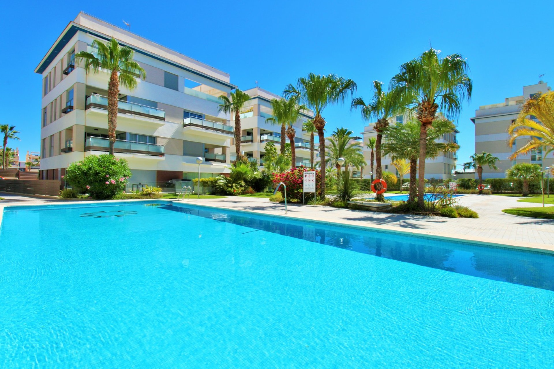 Resale - Apartment -
Villamartín - Los Dolses