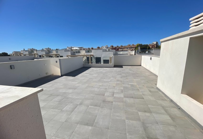 Resale - Apartment -
Villamartín - PAU 26