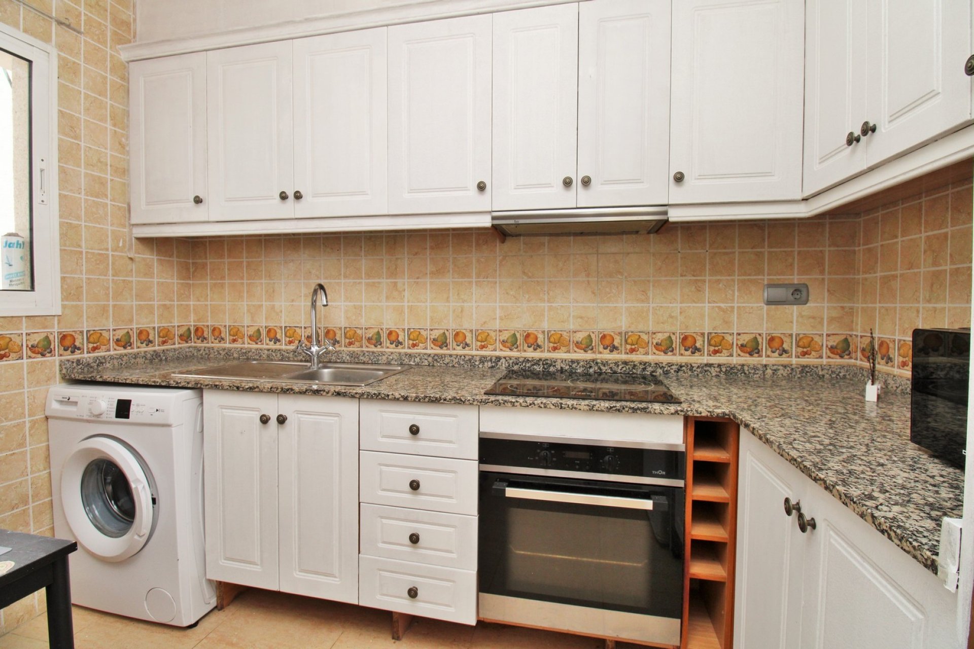 Resale - Apartment -
Villamartín - PAU 8