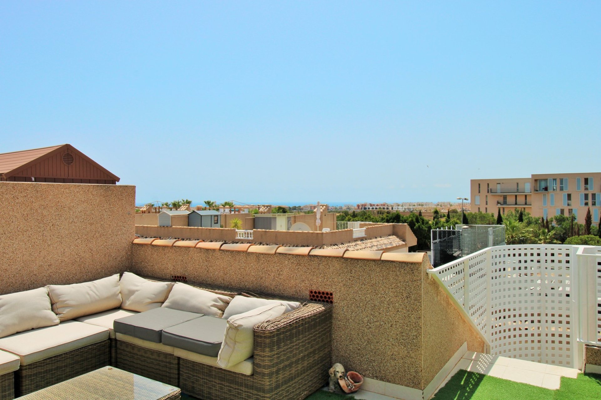 Resale - Apartment -
Villamartín - PAU 8