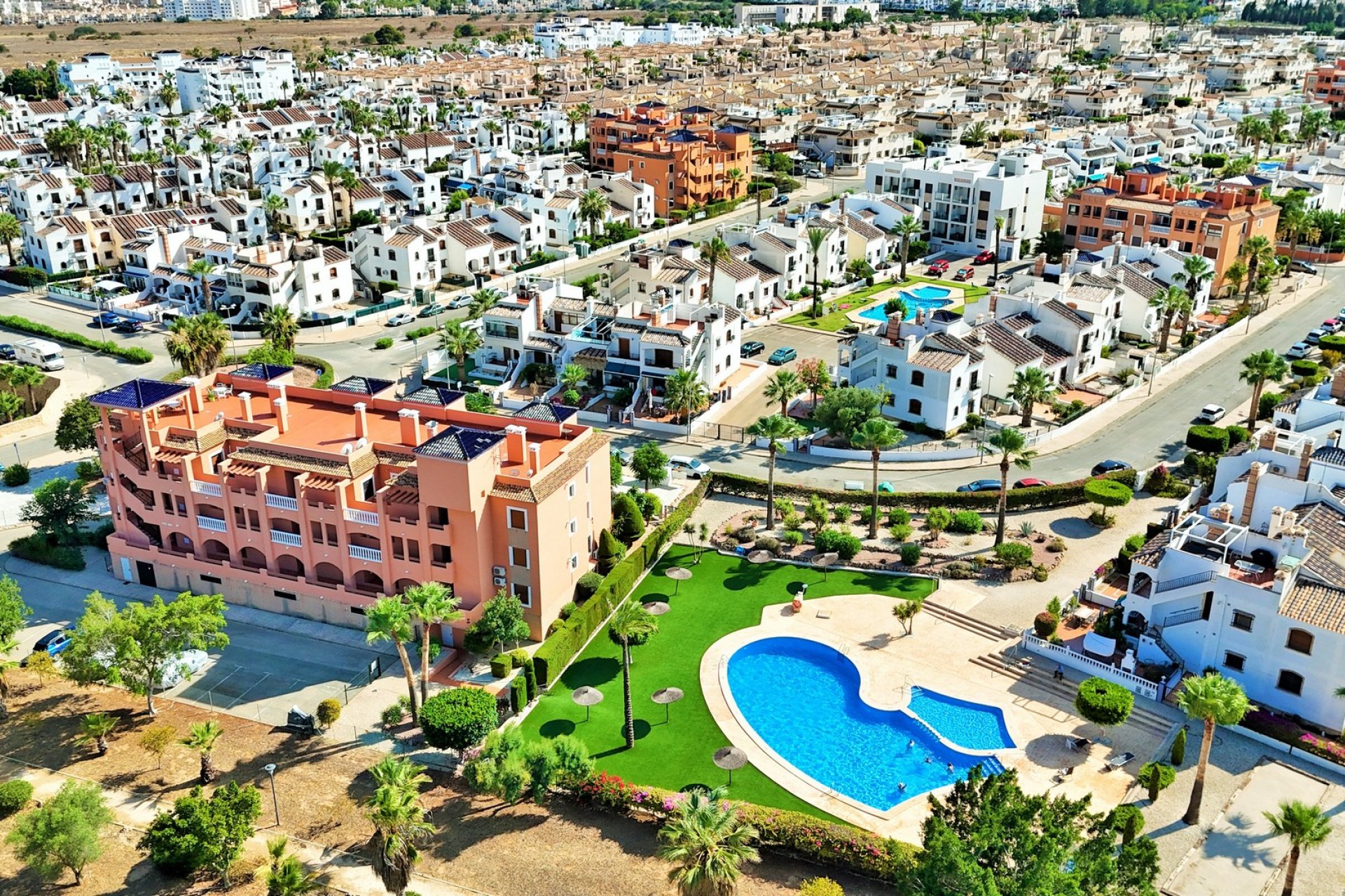 Resale - Apartment -
Villamartín - PAU 8