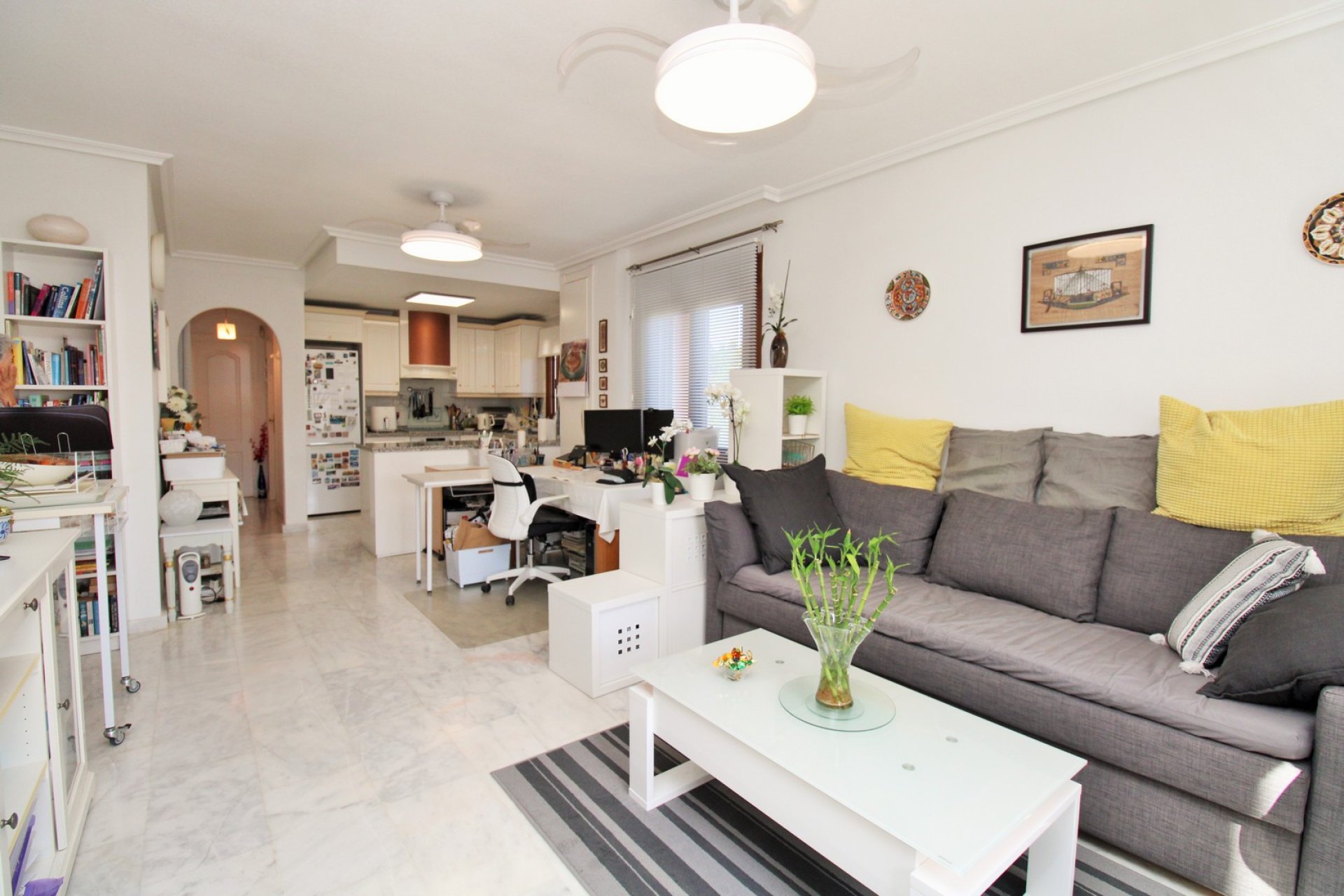 Resale - Apartment -
Villamartín - PAU 8