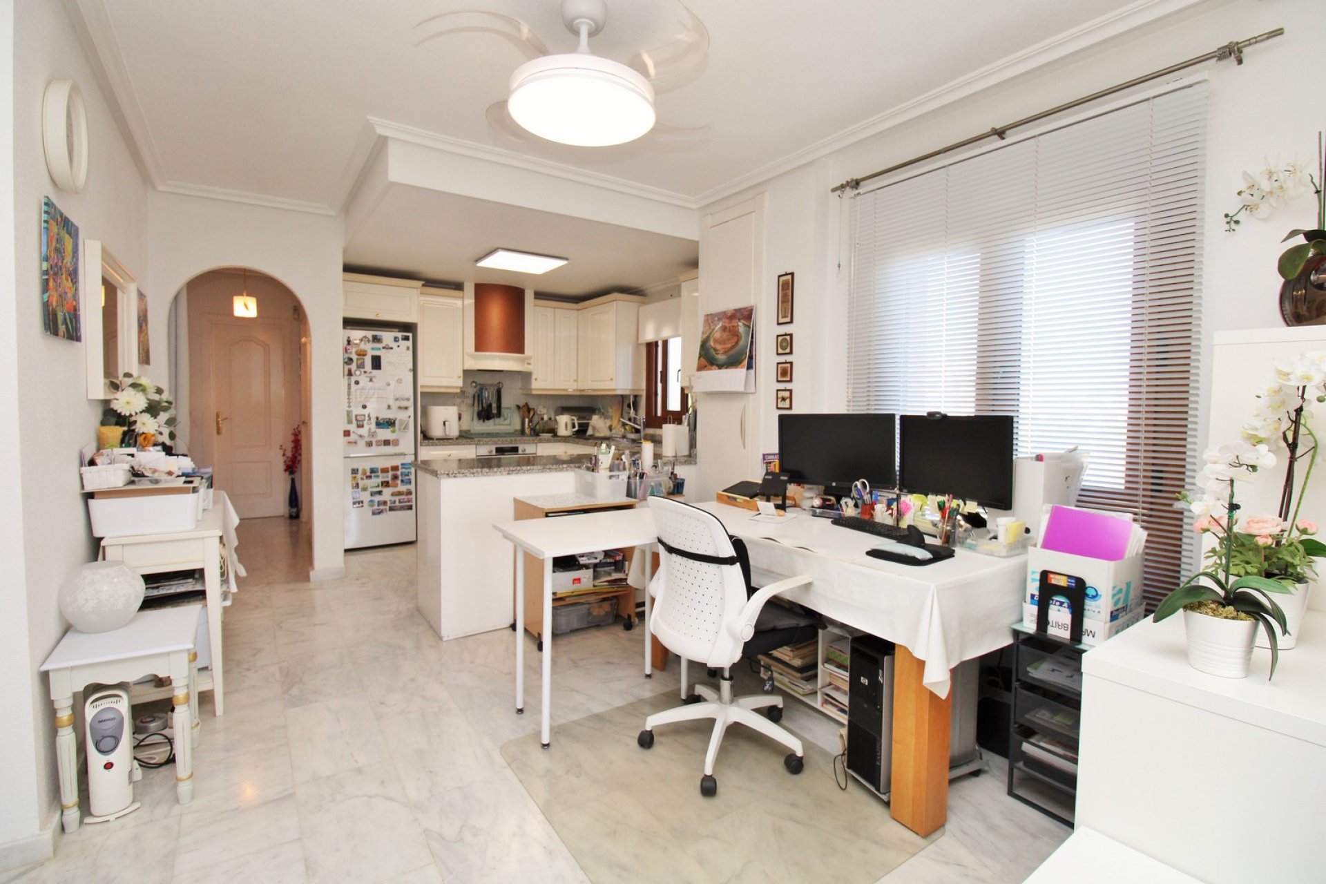 Resale - Apartment -
Villamartín - PAU 8