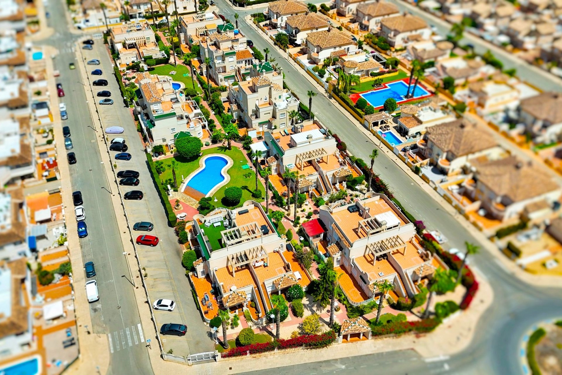 Resale - Apartment -
Villamartín - PAU 8