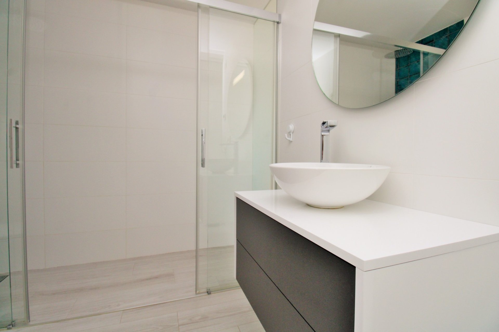 Resale - Apartment -
Villamartín - PAU 8