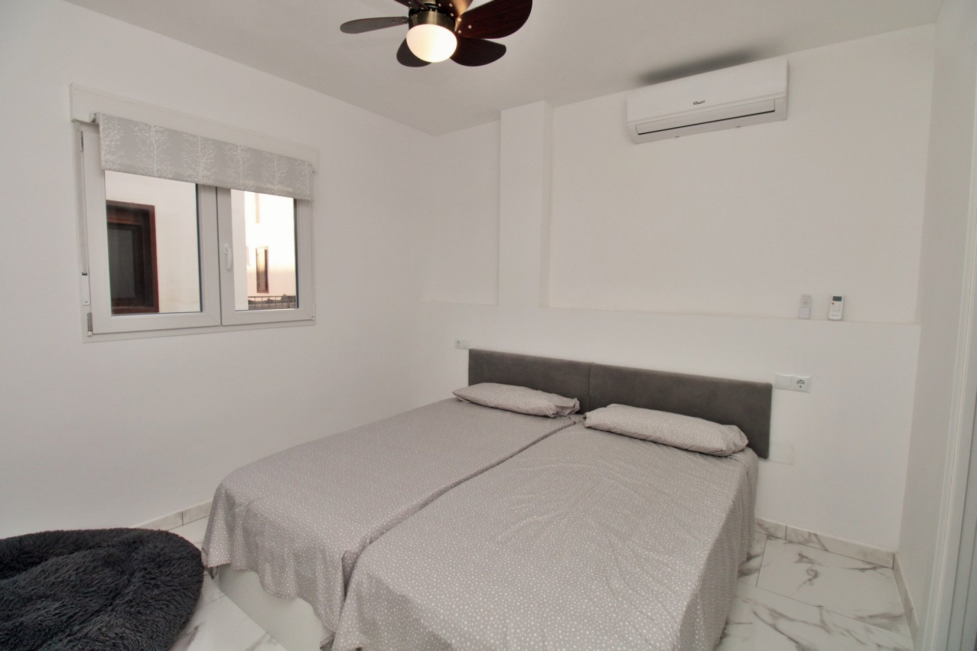 Resale - Apartment -
Villamartín - Villamartin