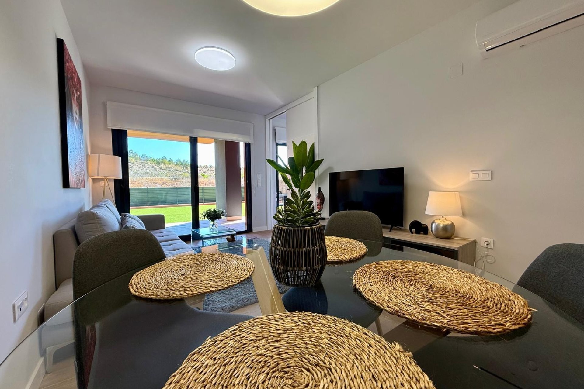 Resale - Apartment -
Villamartín - Villamartin
